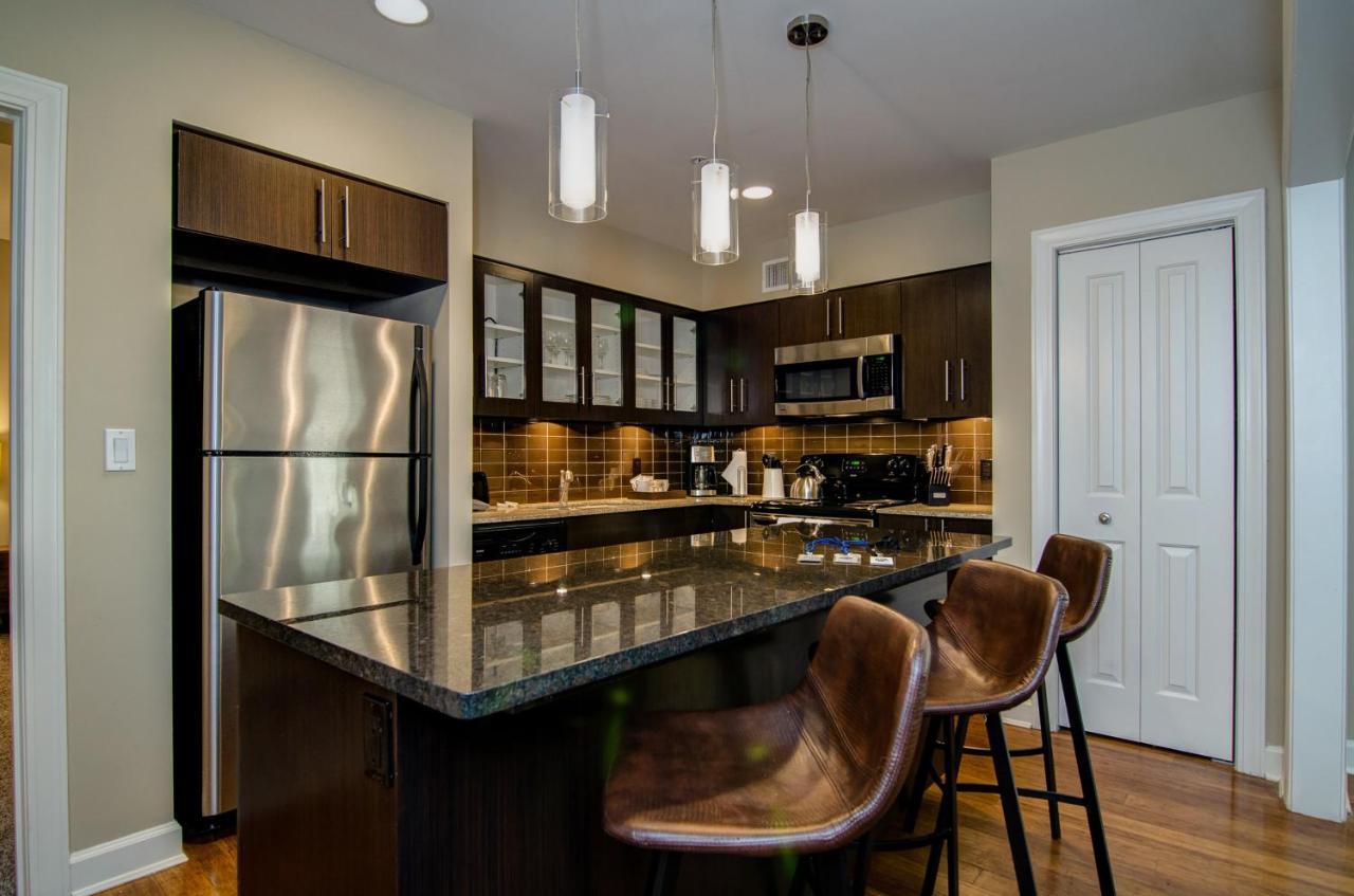 Abode Memphis - Downtown Madison Ave Apartment Екстериор снимка