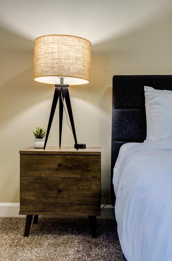 Abode Memphis - Downtown Madison Ave Apartment Екстериор снимка